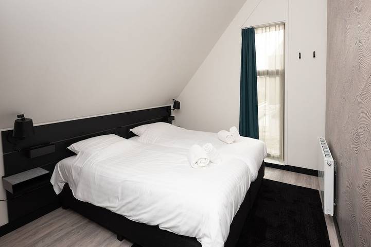 Ferienwohnung für 4 Personen, mit Balkon und Sauna in Renesse - 2