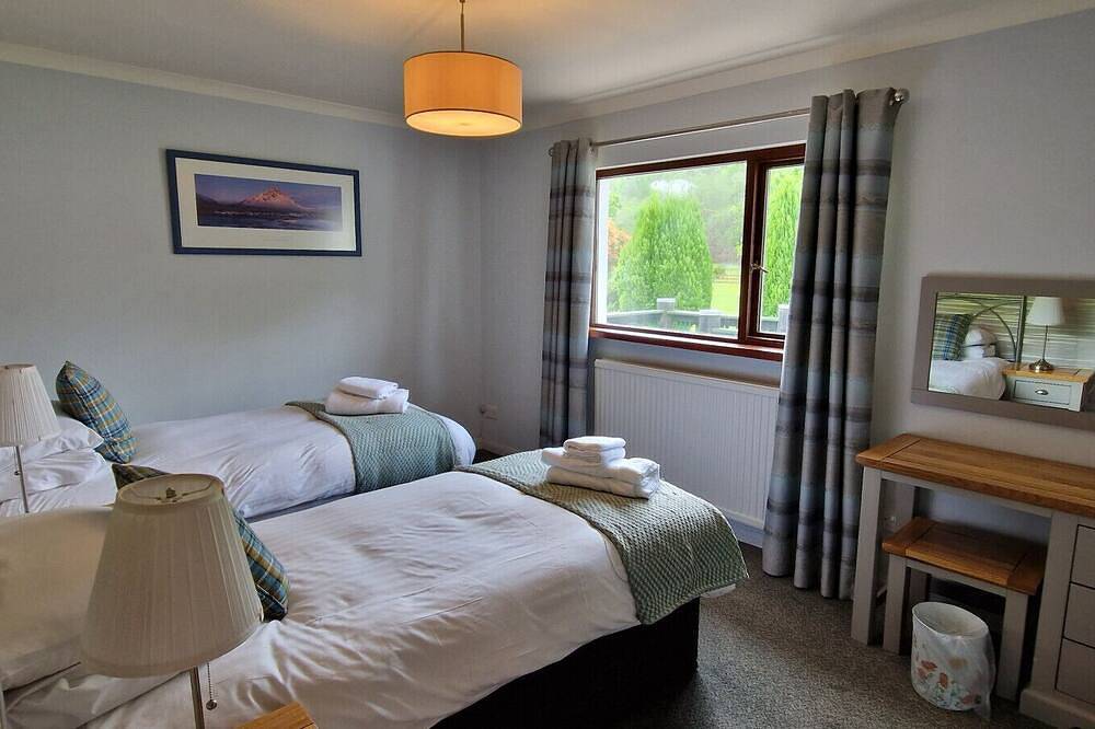 Cherry Tree Cottage in Glencoe in Glencoe, Highlands