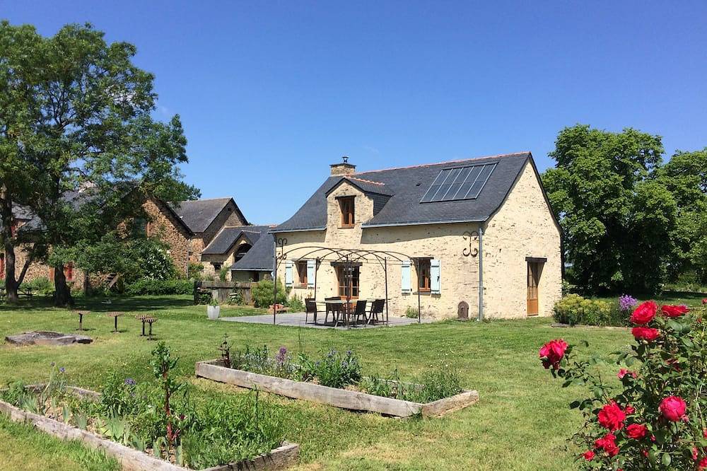 Landhaus in der Nähe von Lac de Vioreau in Joué-sur-Erdre, Loire-Tal