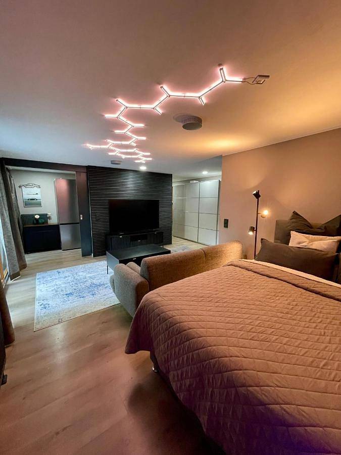 Ferienwohnung für 2 Personen, mit Ausblick und Garten