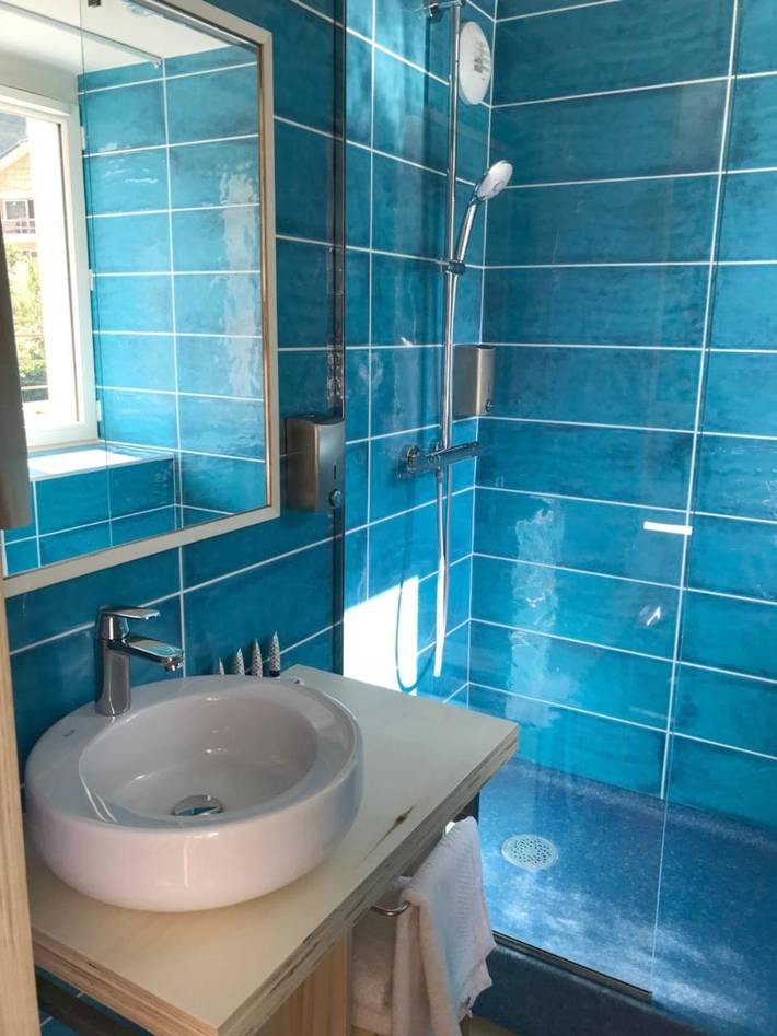 Hotel para 2 personas, con piscina y balcón - 1