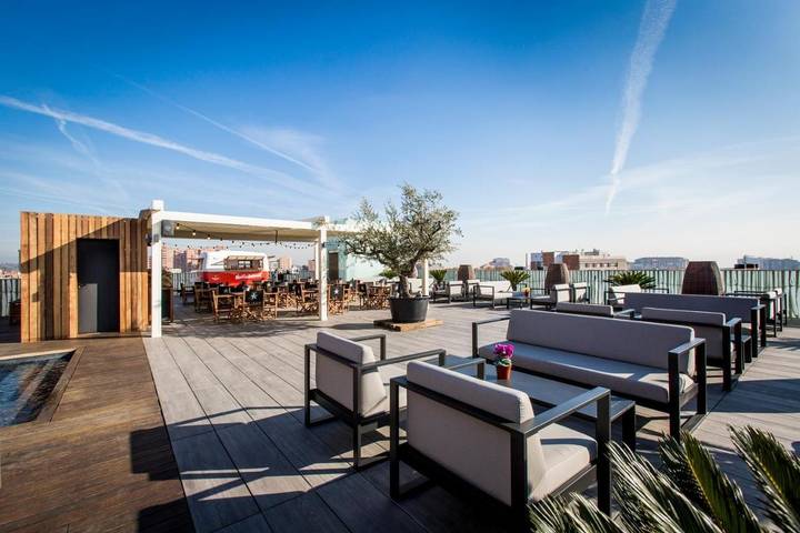 Hôtel pour 10 personnes, avec terrasse et piscine à Sabadell - 4