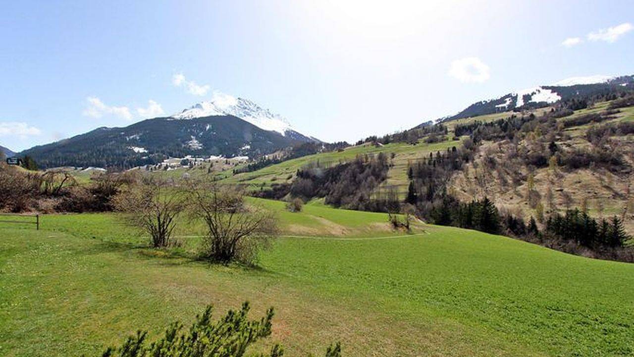 Ganze Ferienwohnung, Ferienwohnung für 4 Personen (67 m²) in Cunter in Surses, Albula