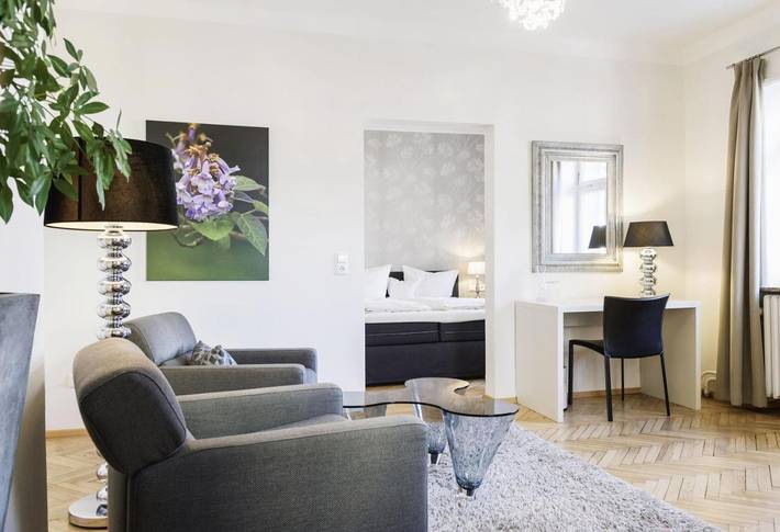 Hôtel pour 3 personnes, avec jardin