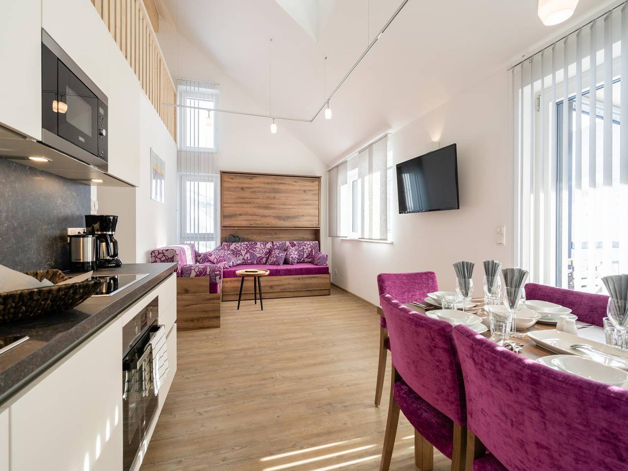 Hel leilighet, Lovely apartment with a loft near Kaprun in Bruck an der Glocknerstraße, Distriktet Zell am See