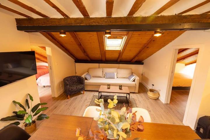 Gîte pour 8 personnes, avec balcon à Burgos - 3