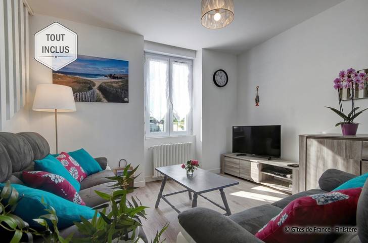 Gîte pour 6 personnes, avec terrasse et jardin