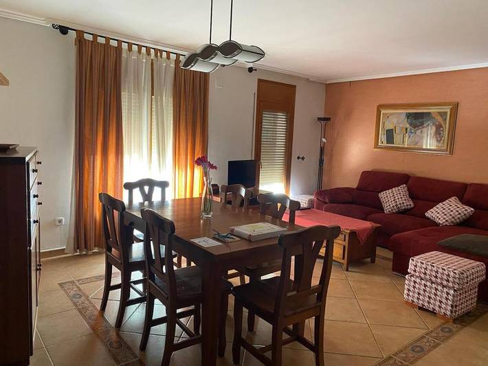 Gîte pour 8 personnes, avec Balcon à Caspe