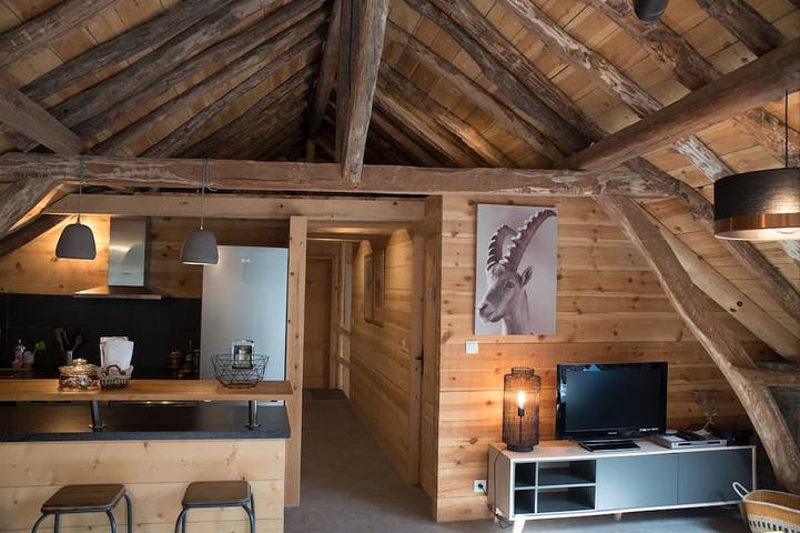 Maison de campagne pour 4 personnes, avec piscine et jardin à Montauban-de-Luchon