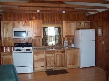 Lake House for 4 Guests in Ouachita National Forest, Arkansas, Picture 2