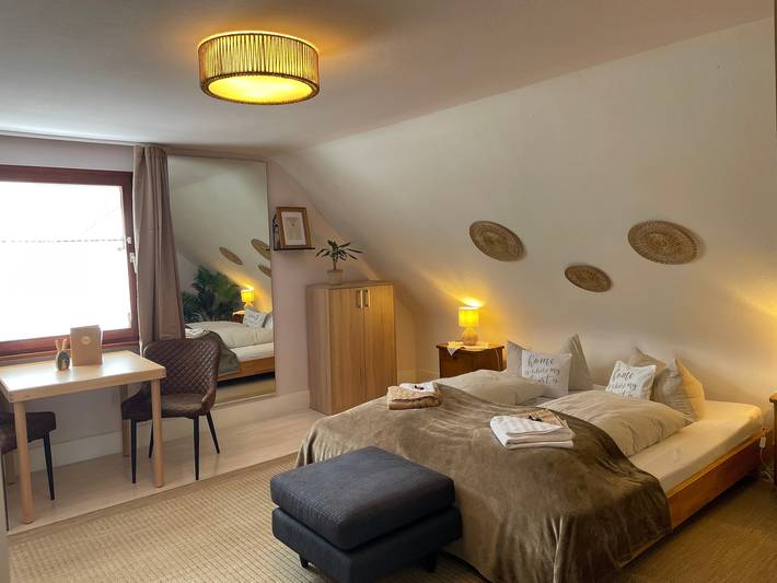 Entire apartment, "Hochfirst" Apartment by Gästehaus Sandvoss, Near Lake, Titisee in Titisee (Titisee-Neustadt), Titisee-Neustadt
