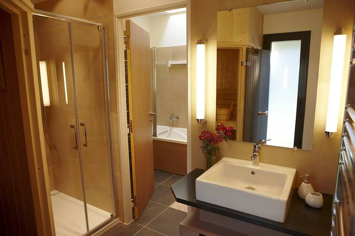 Gîte pour 8 personnes, avec jardin à Hattigny - 4