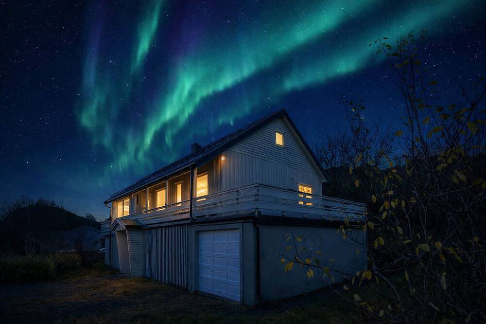 Spacious house in Lofoten - Experience Midnight Sun, Northern Lights and Mountains in Vågan