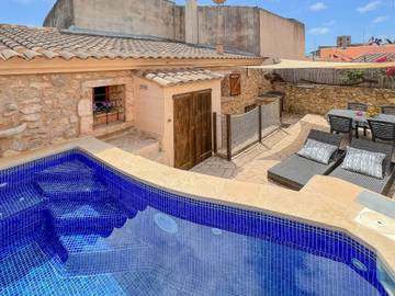 Finca für 6 Personen, mit Garten und Pool in s'Horta