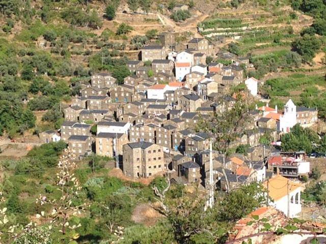 Casa de férias para 4 pessoas, com Vista em Piódão