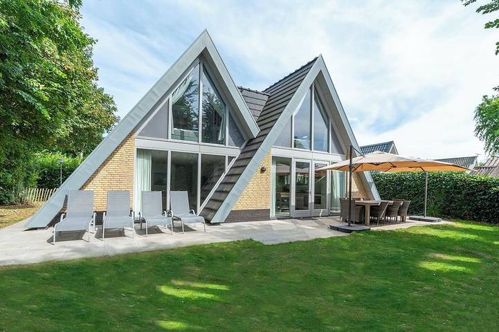 Ferienhaus für 10 Personen, mit Garten, mit Haustier