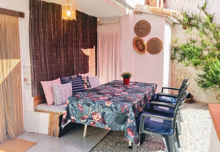 Ferienhaus für 6 Personen, mit Terrasse und Balkon/Terrasse - 1