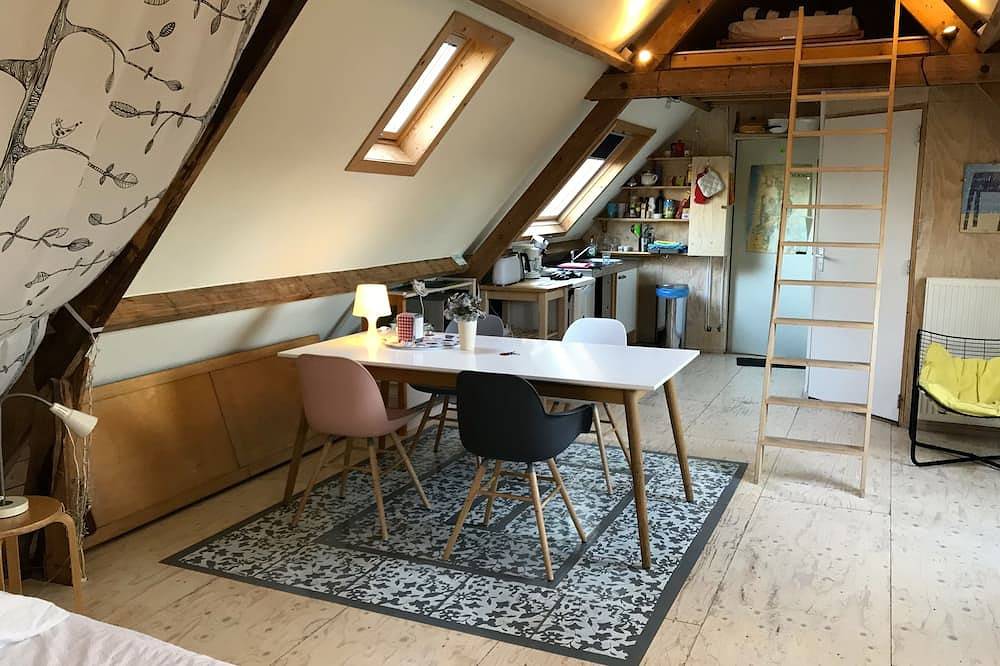 Ganze Wohnung, Studio-Apartment \"Atelier Aan Zee\" in Groet, Noord-Holland - Nordseeküste