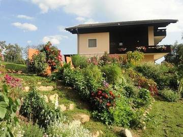 Ferienwohnung für 6 Personen, mit Terrasse und Garten am Millstätter See