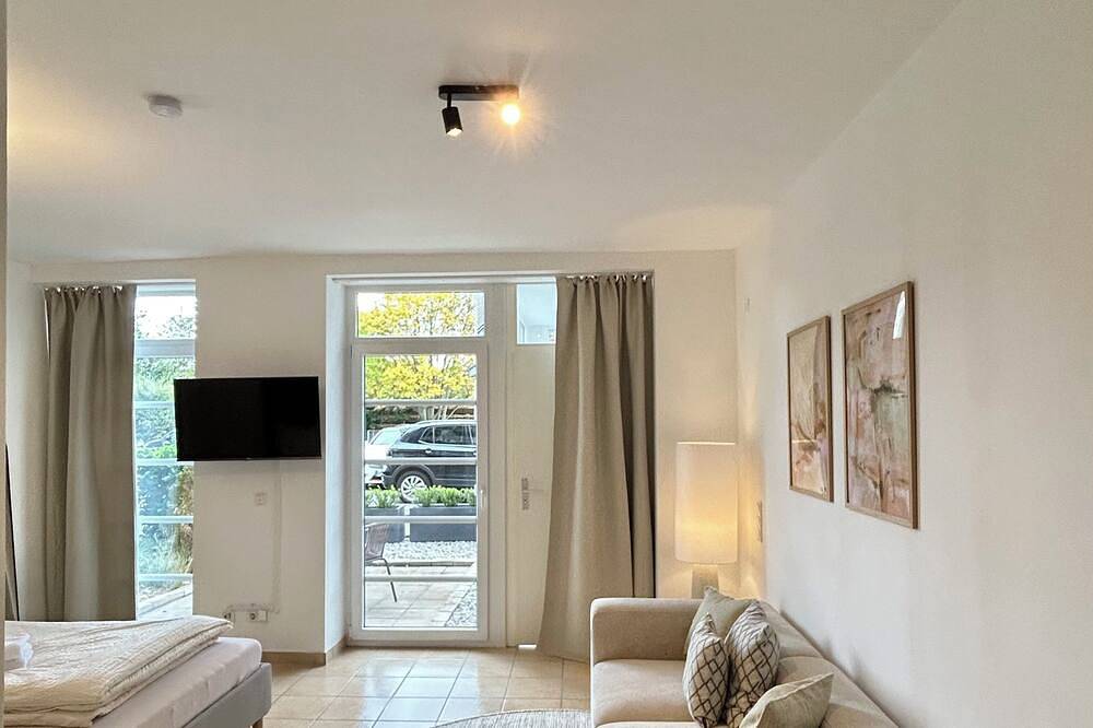 Ganze Wohnung, Studio Lenuel - nähe Köln in Frechen, Rhein-Erft-Kreis