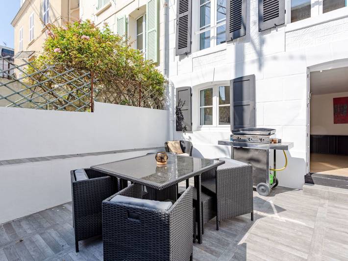 Location de vacances pour 6 personnes, avec terrasse dans Office De Tourisme De Trouville Sur Mer - 4