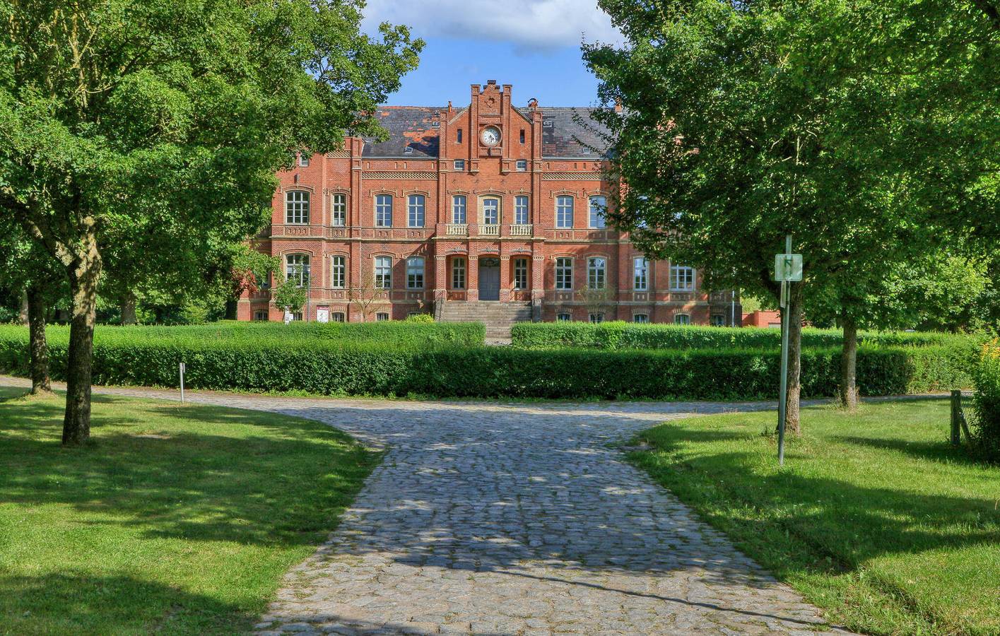 Ganze Ferienwohnung, Gemütliche Wohnung mit Parkplatz, Heizung, Küche - Krakauer See 2km in Alt Sammit, Krakow am See