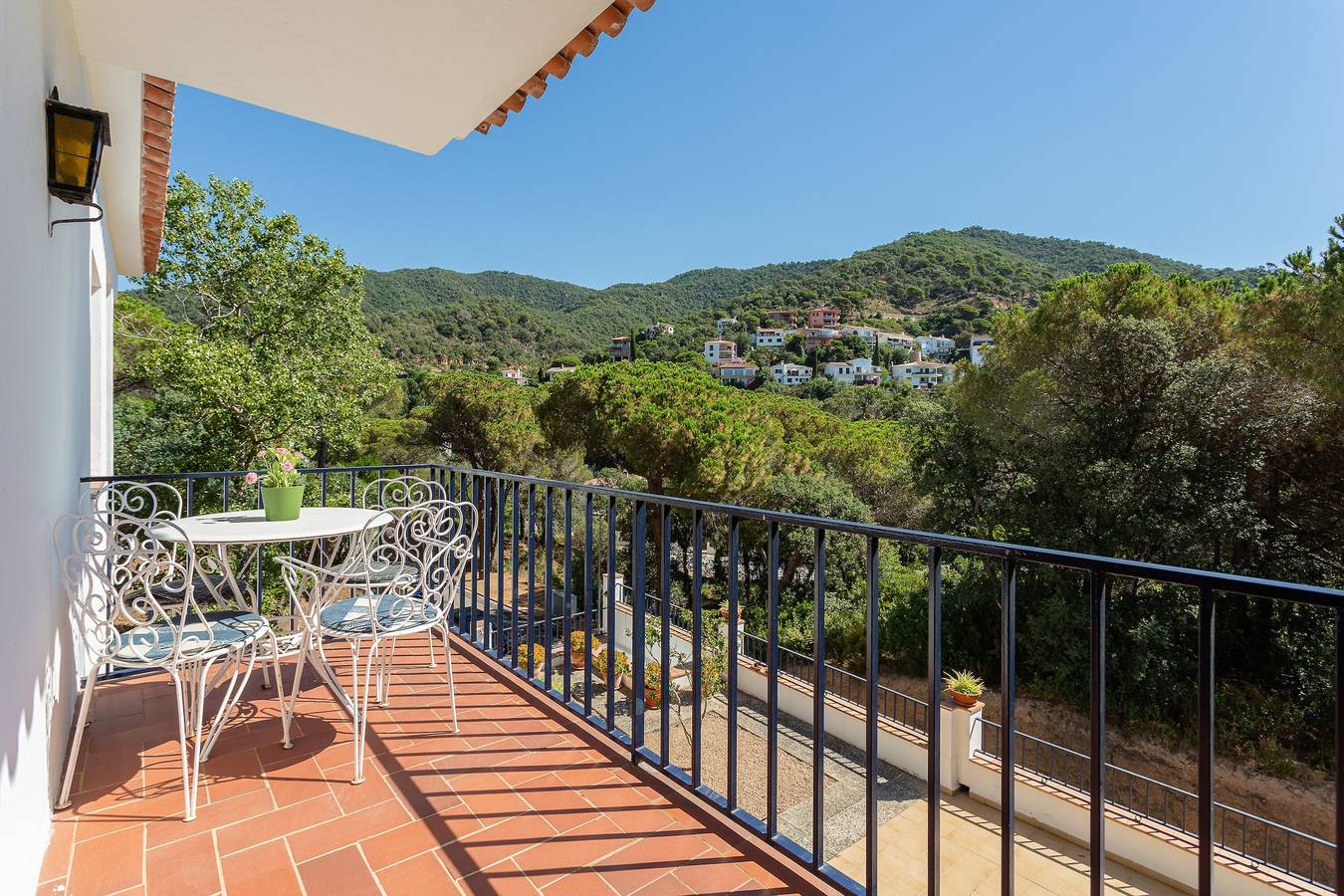 Appartement entier, Maison de vacances 'Un paraíso en la Costa Brava' avec vue sur la montagne, terrasse et Wi-Fi in Santa Cristina d'Aro, Costa Brava