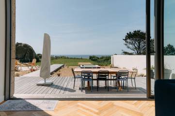 Location de vacances pour 12 personnes, avec jardin et jacuzzi, animaux acceptés à Plobannalec-Lesconil