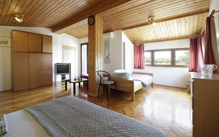Apartamento entero, Apartamento de vacaciones para 6 personas con balcón/terraza in Rovinj Riviera, Rovinj