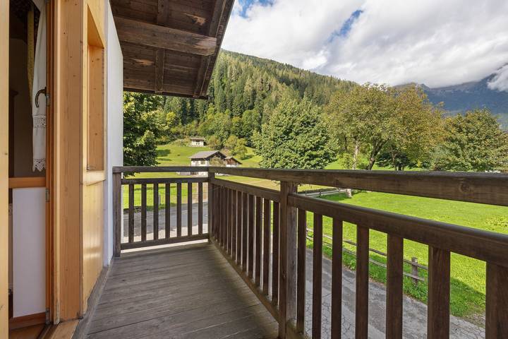 Habitación 'Camera Doppia N 3' con vistas a la montaña, jardín compartido y Wi-Fi in Caderzone, Adamello-Presanella