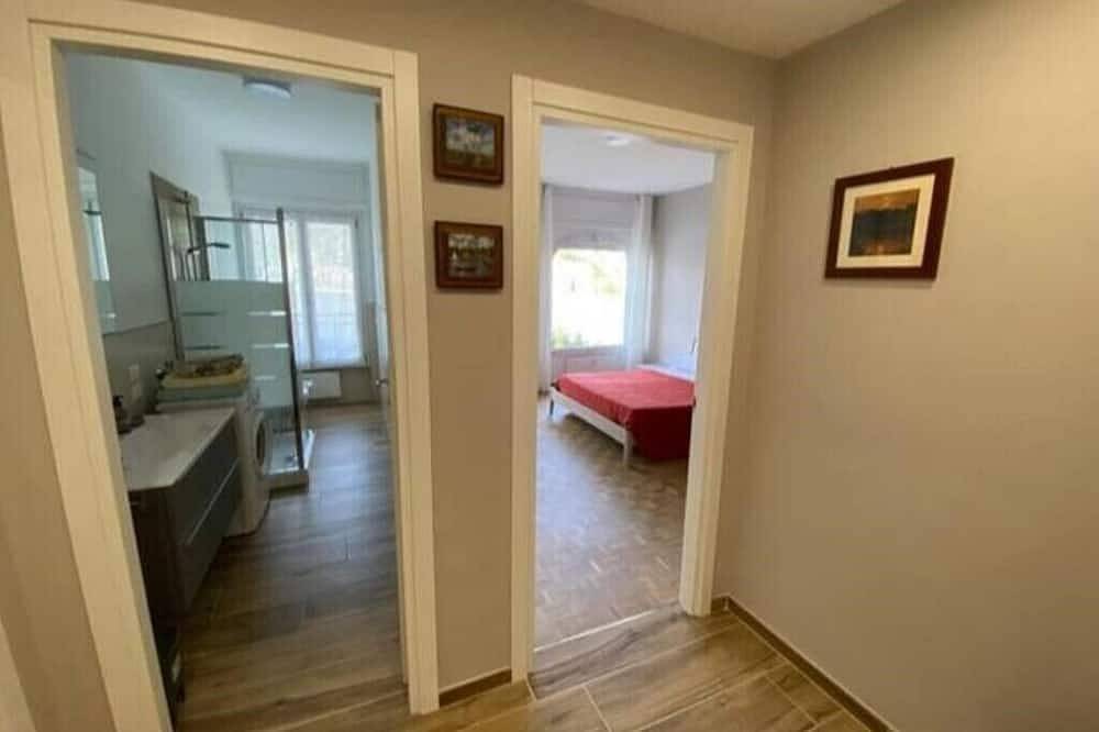 Ganze Wohnung, The Cedar Apartment in Omegna, Ortasee