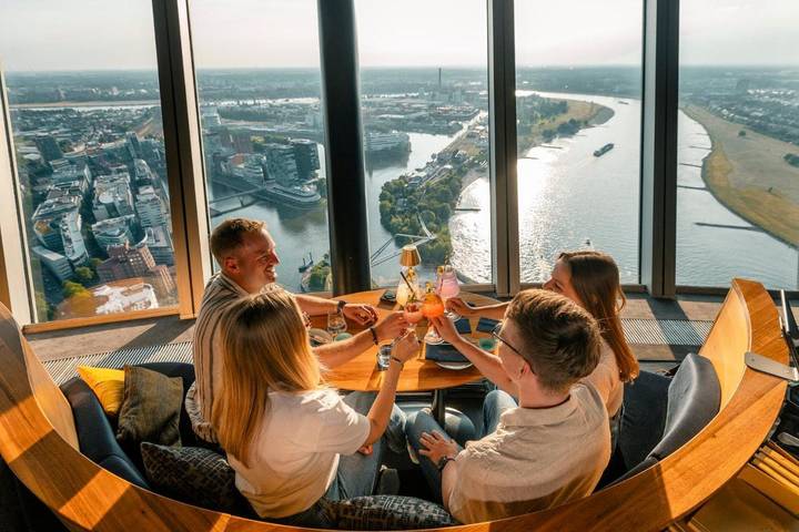 Hotel für 2 Personen, mit Pool und Terrasse sowie Ausblick und Sauna in Düsseldorf und Umgebung - 2