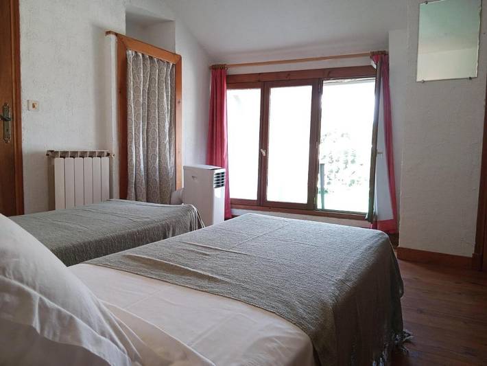 Chambre d’hôte pour 3 personnes, avec jardin ainsi que piscine et terrasse à Saint-Jean-du-Gard - 3