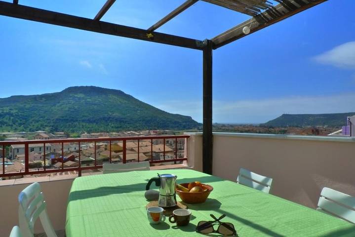 Maison d’hôte pour 2 personnes, avec terrasse à Bosa - 4