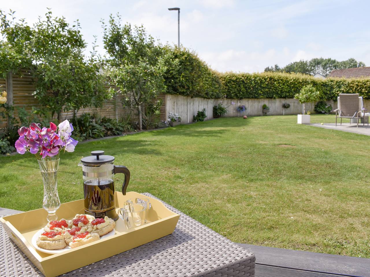 Lawn Vista Cabin in Barnstaple, Devon