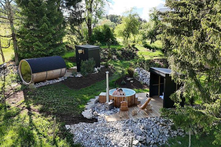 Appartement de vacances pour 8 personnes, avec sauna et balcon ainsi que jacuzzi et jardin - 1