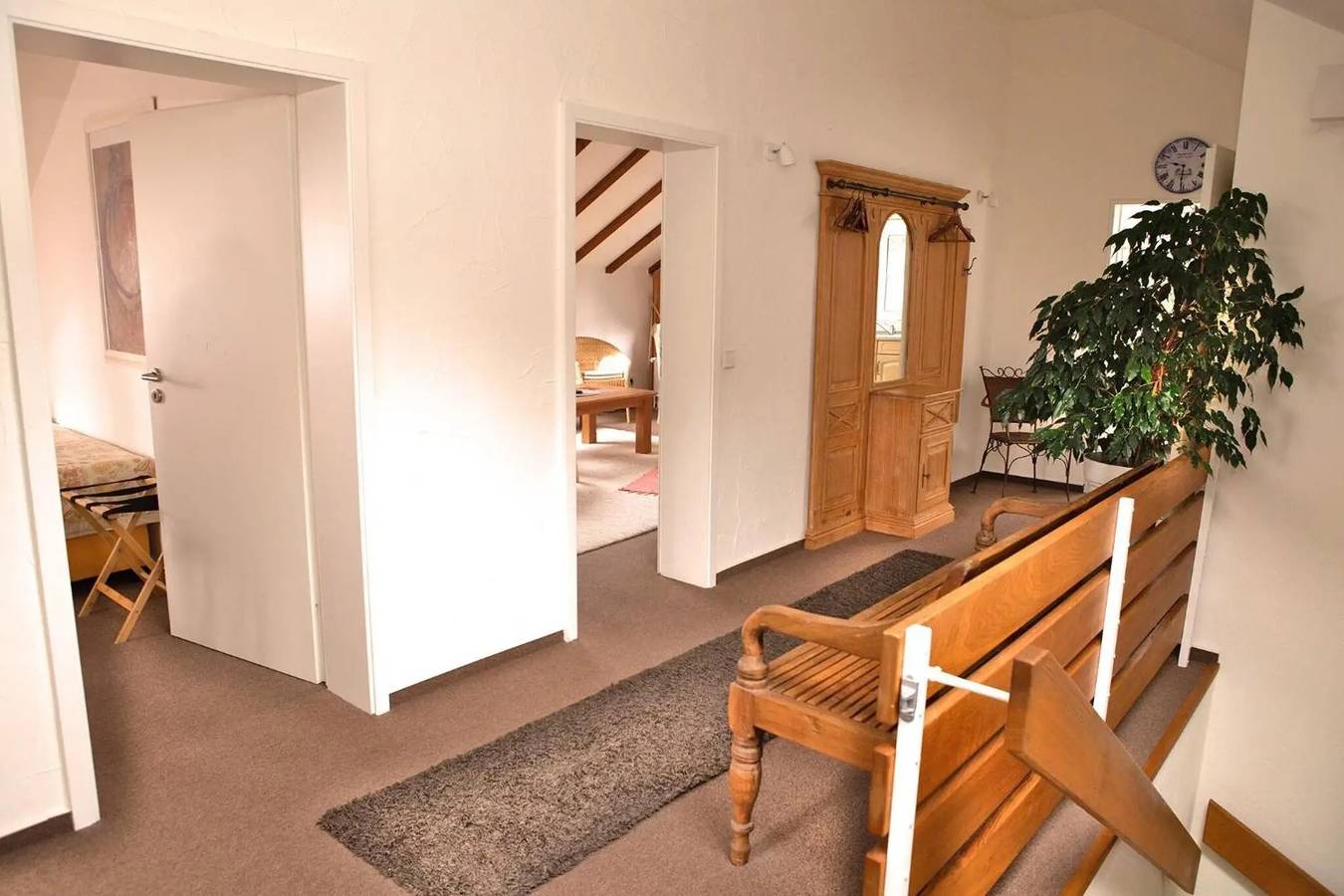 Ganze Wohnung, Apartment 'Klebeck 90qm Dachgeschoss' mit privater Terrasse, Balkon und Wlan in Lüdenscheid, Märkischer Kreis