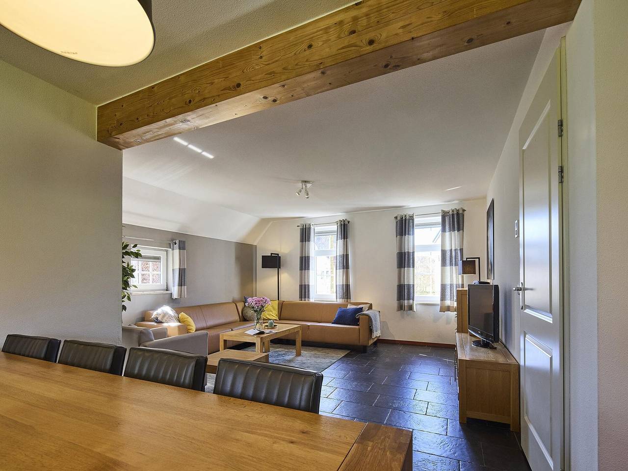 Boerderij in Limburg bij Subtropisch Zwembad in Limburg