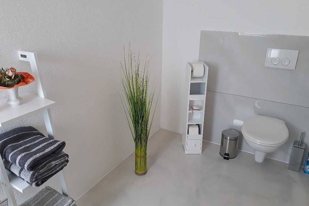 Ganze Wohnung, Willkommen im Kalletal - Ferienwohnung max. 3 P. 1 sep.Schlafzimmer in Kalletal, Kreis Lippe