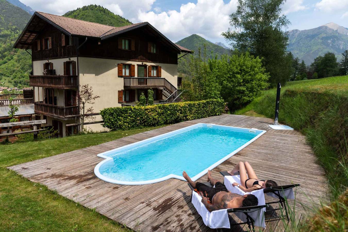 Appartamento intero, Appartamento con piscina vicino al Lago di Ledro  in Tiarno di Sotto, Ledro