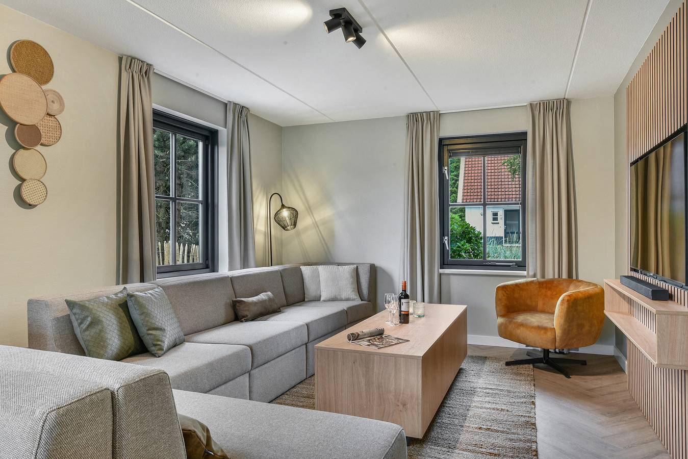 Landal Duinpark 't Hof van Haamstede — 8-persoons bungalow in Burgh-Haamstede, Zeeuwse Kust