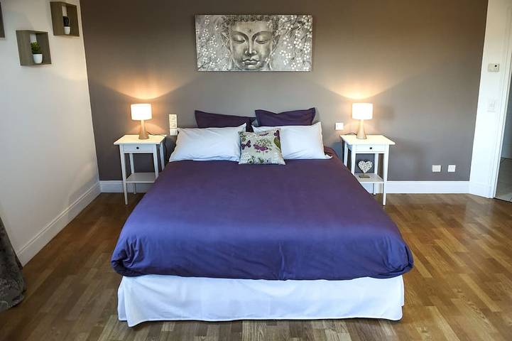 Location de vacances pour 11 personnes, avec jardin ainsi que sauna et jacuzzi, animaux acceptés à Trégomeur - 2