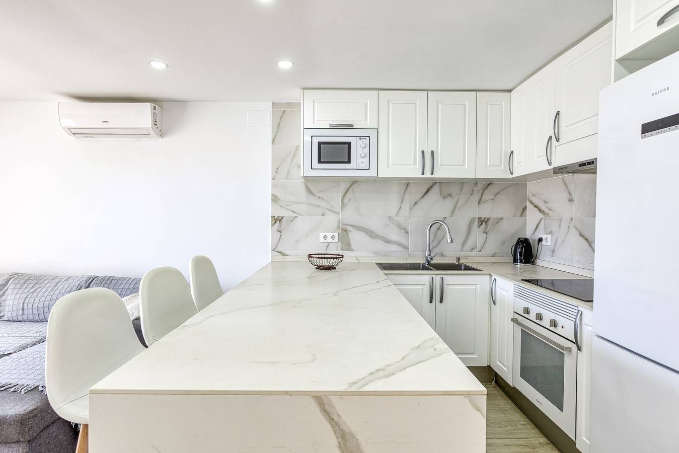 Apartamento entero, Apartamento 'Nidos Cerca De La Playa' con Aire Acondicionado in La Escala, Alt Empordà