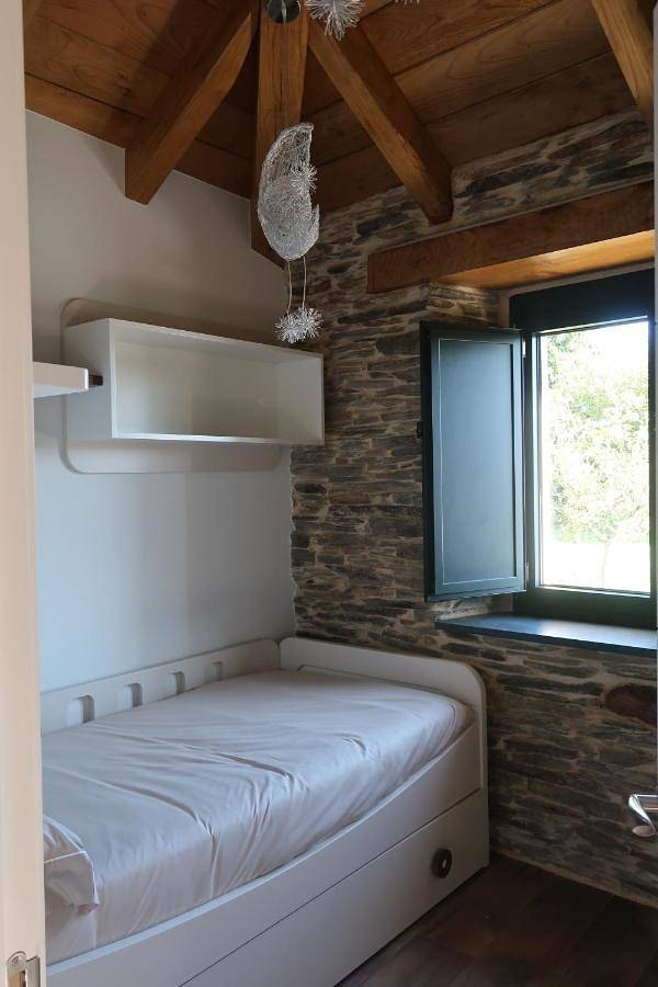 Casa rural para 5 personas, con Terraza y Jardín en Guntín - 4