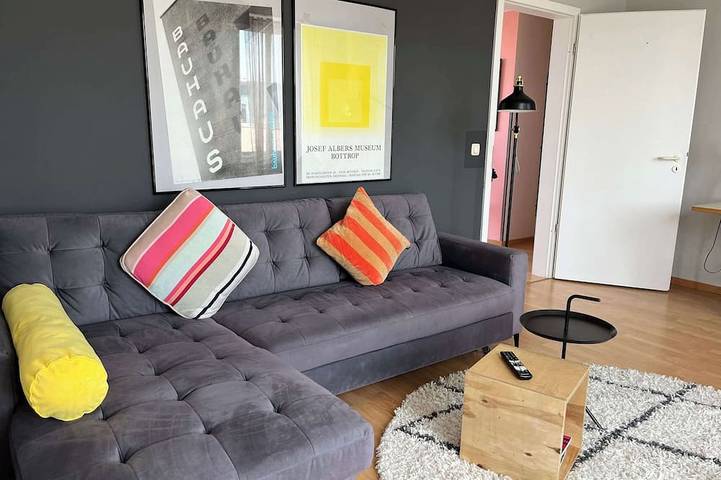 Ferienwohnung für 4 Personen, mit Balkon und Garten in Berliner Mauer