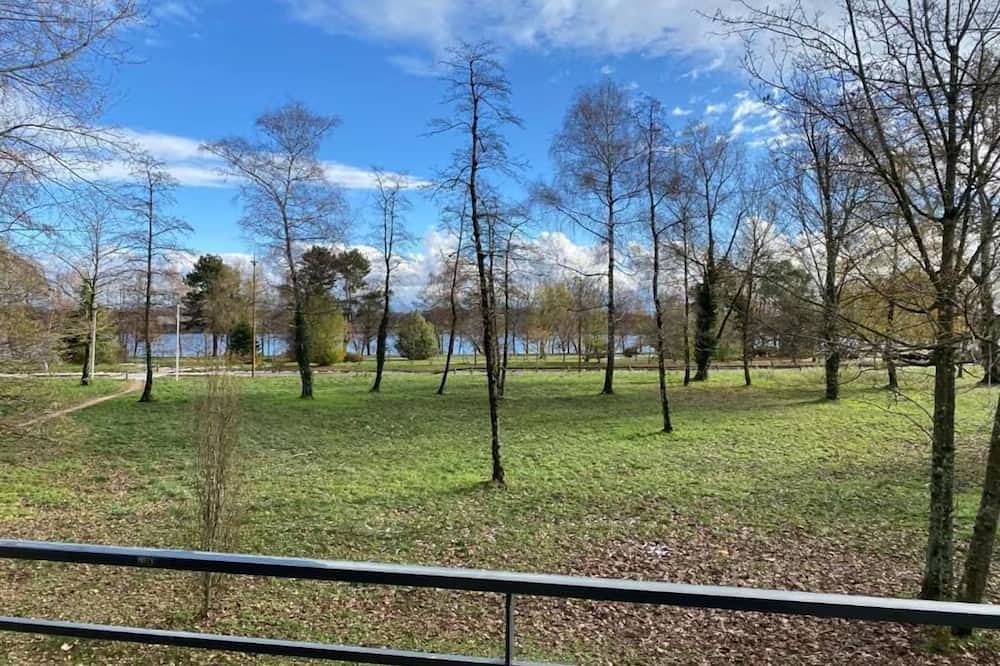 Scenic Retreat near Lake Geneva, Jura forests and Mont Blanc in Divonne-les-Bains, Gex
