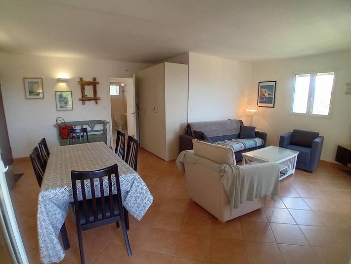 Gîte pour 6 personnes, avec terrasse, adapté aux familles à Conca - 2