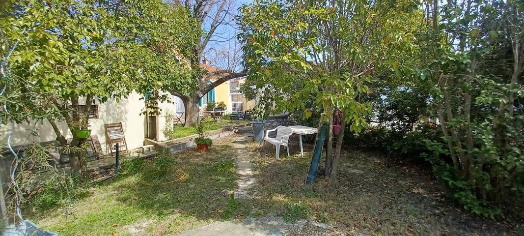 Location de vacances pour 6 personnes, avec jardin et terrasse, animaux acceptés à Pélissanne - 3