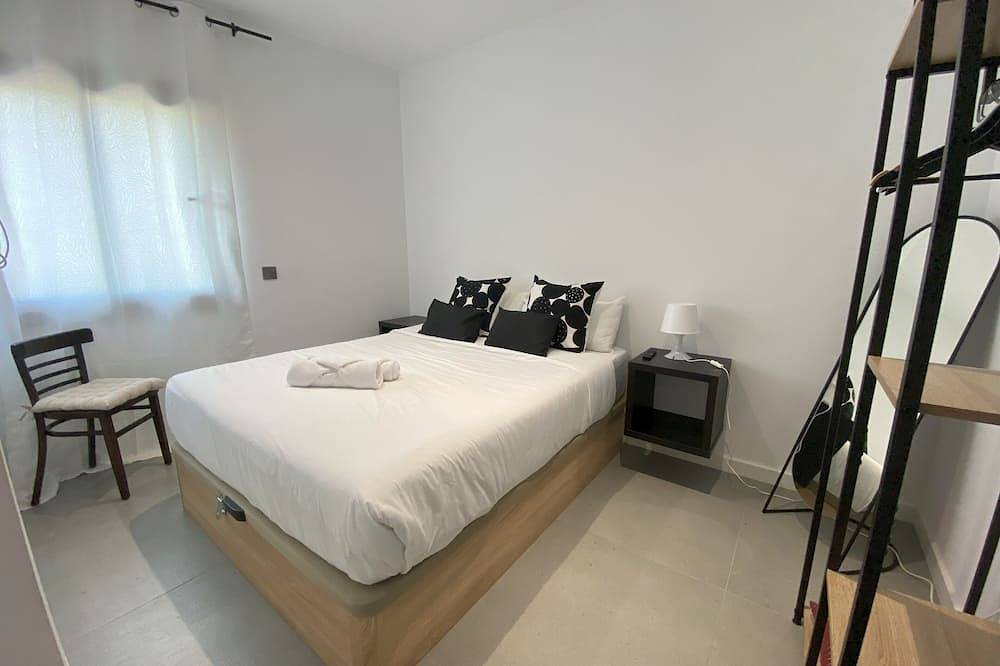 Elegance and comfort at Casa Moncerrat in Vilanova i la Geltrú, Garraf