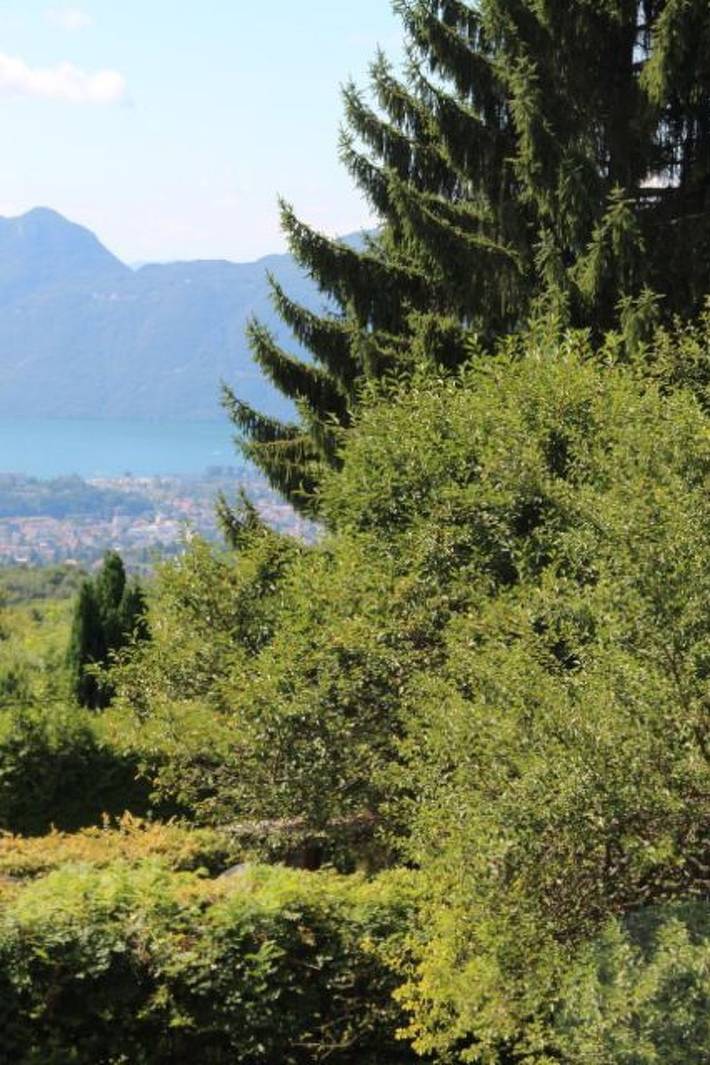 Location de vacances pour 6 personnes, avec jardin à Pugny-Chatenod - 2